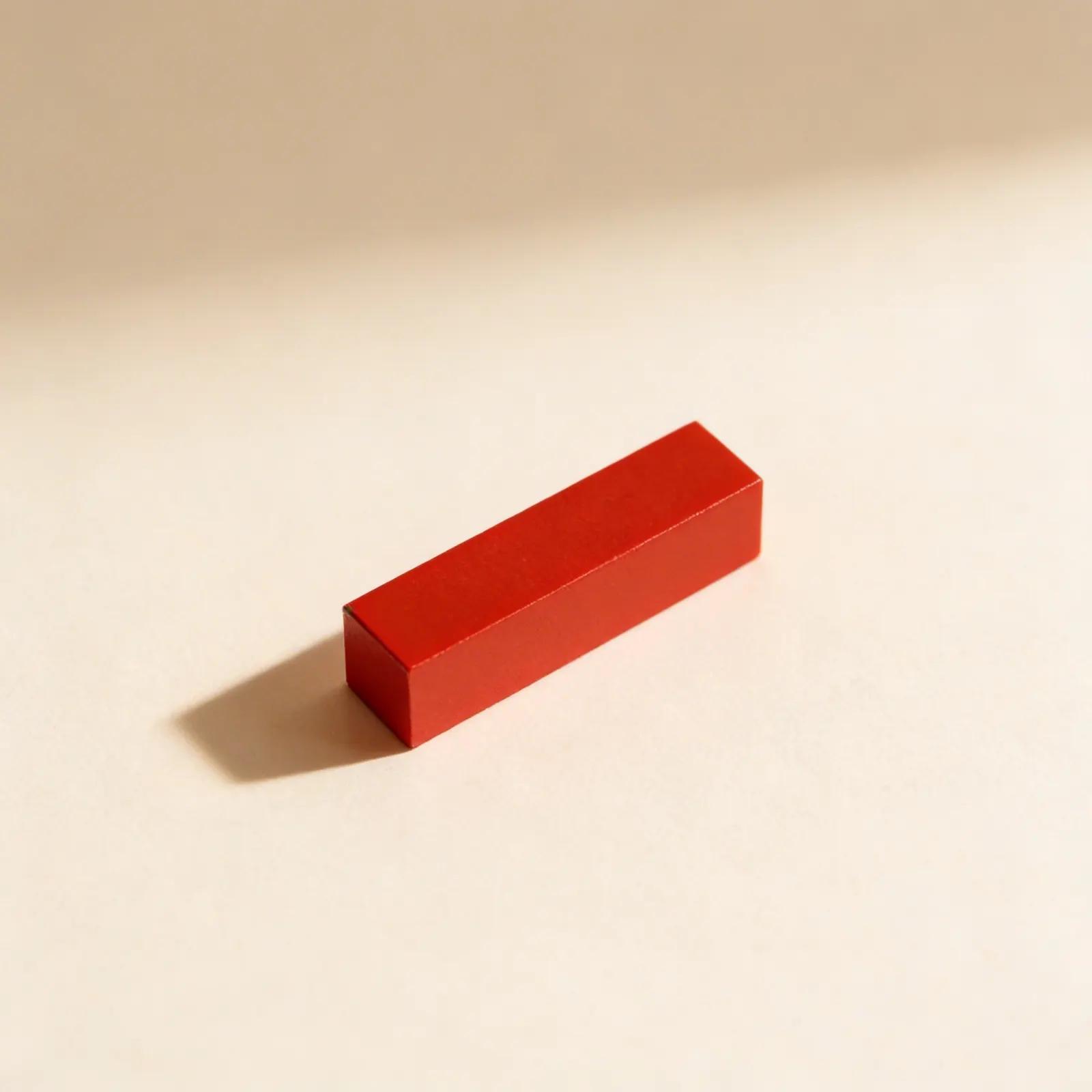 Red Rod Prism: 10cm Individual Piece for Length Exploration: Side view