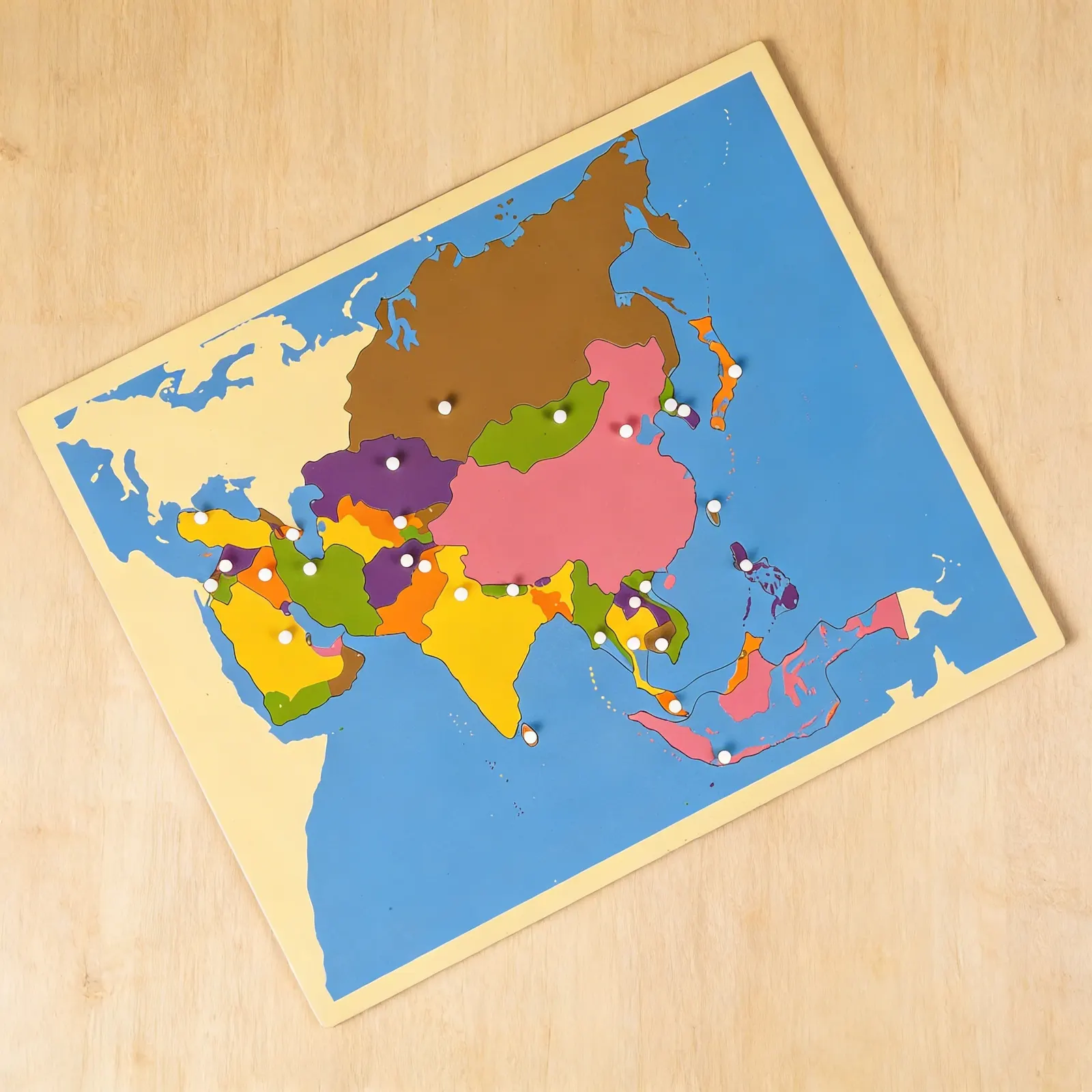 Puzzle mapa: Asie: Boční pohled
