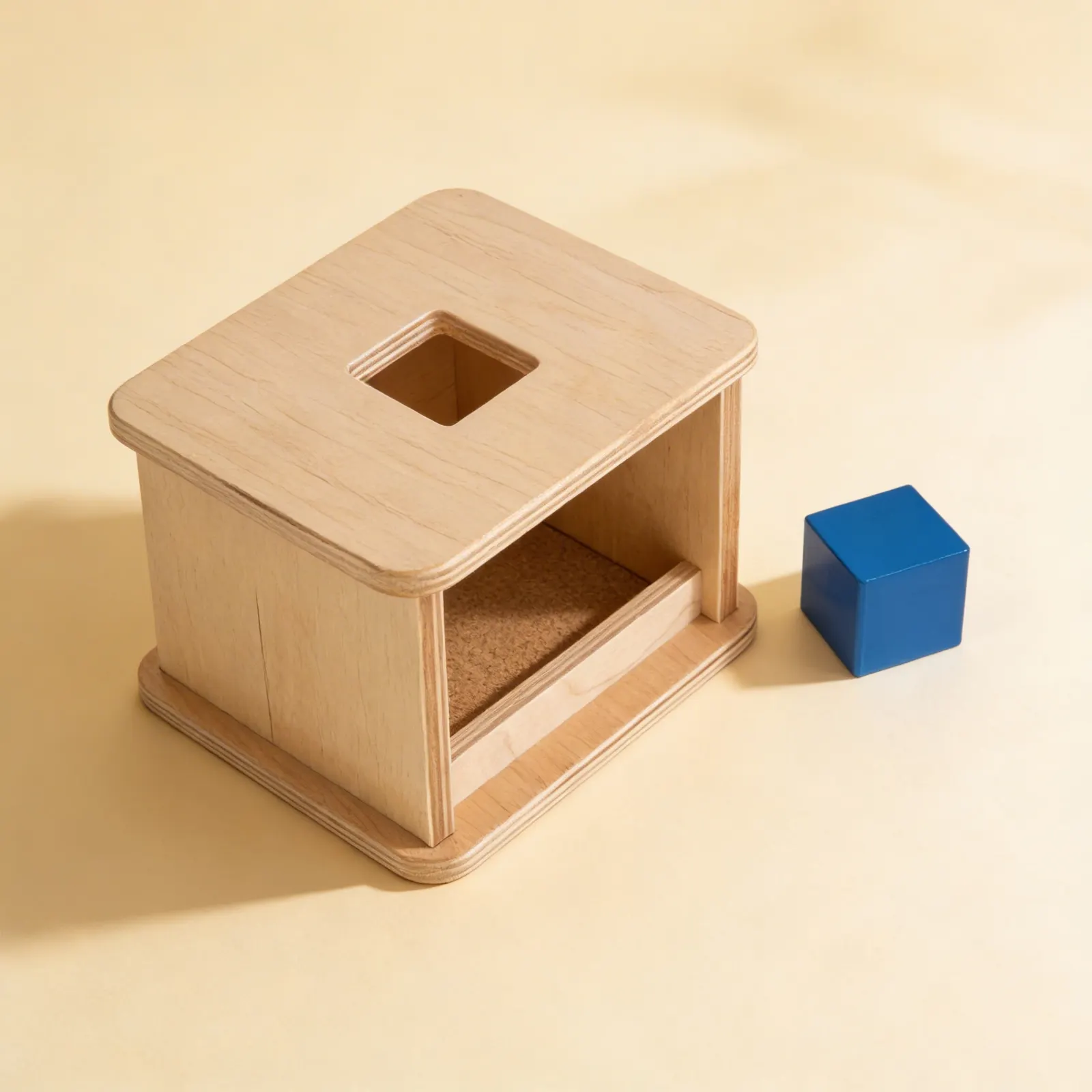 Imbucare Box with Cube: Object Permanence & Square Shape: Side view