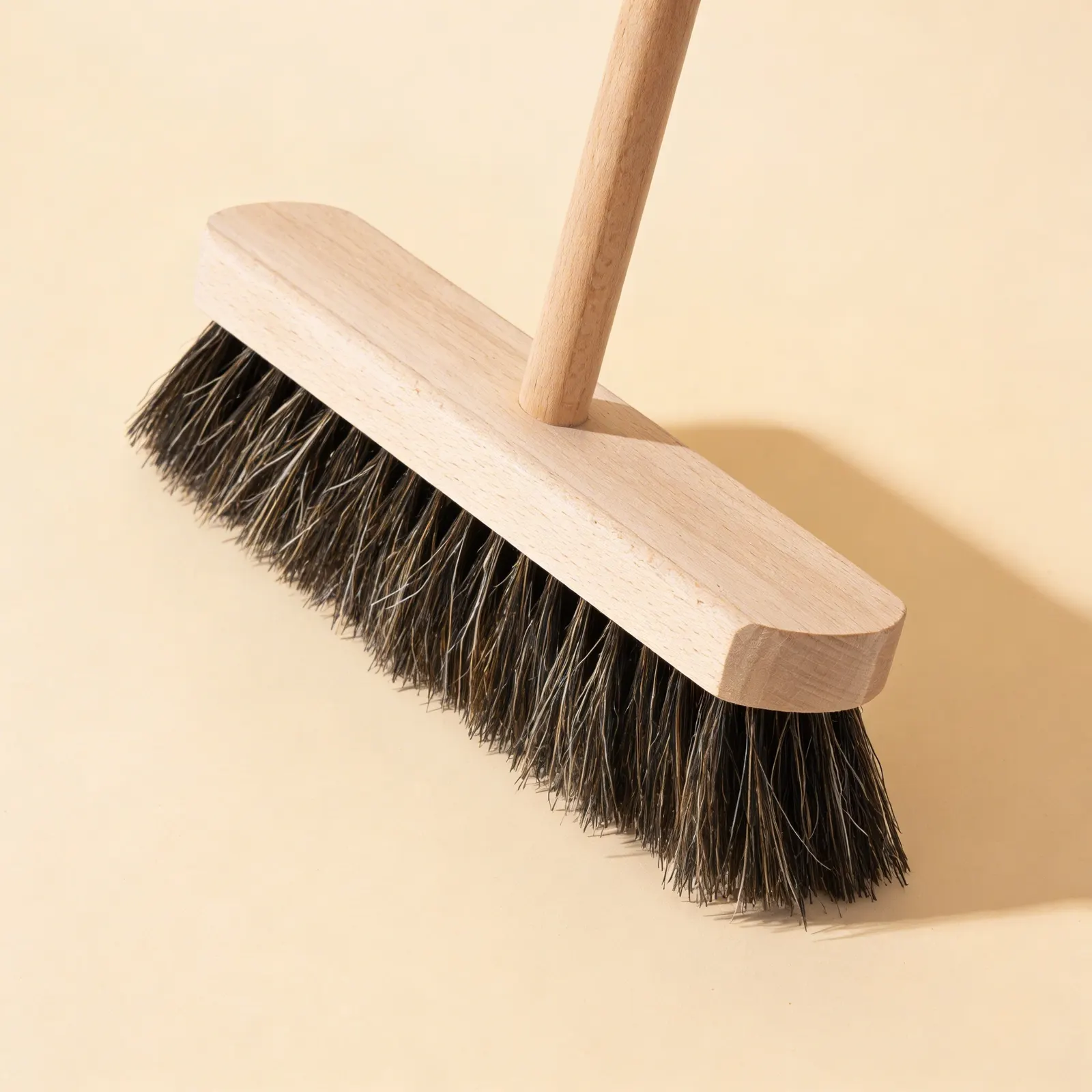 Vnitřní koště: hrubé hnědé (70 cm): Boční pohled