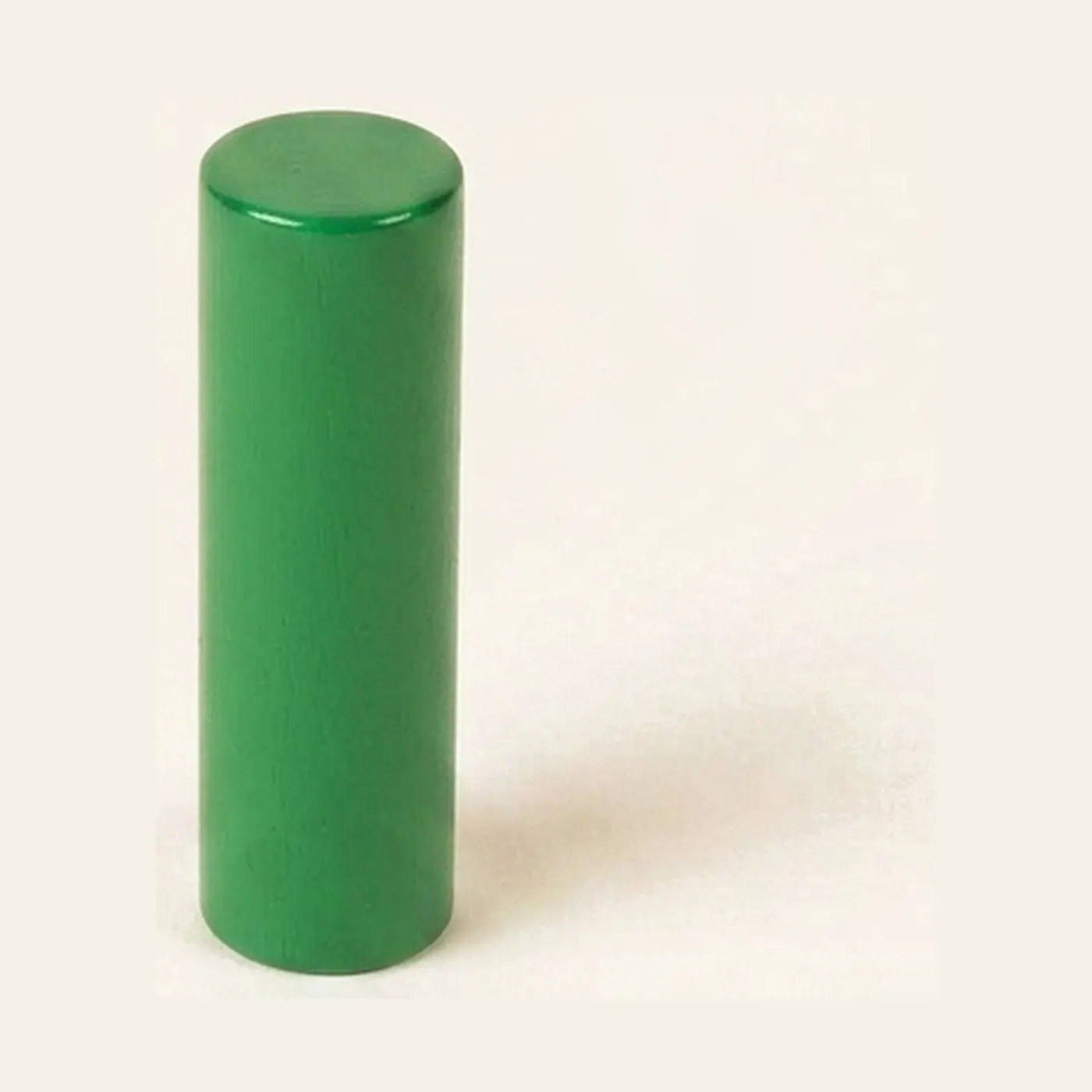 2nd Green Cylinder: Montessori material | Faborino