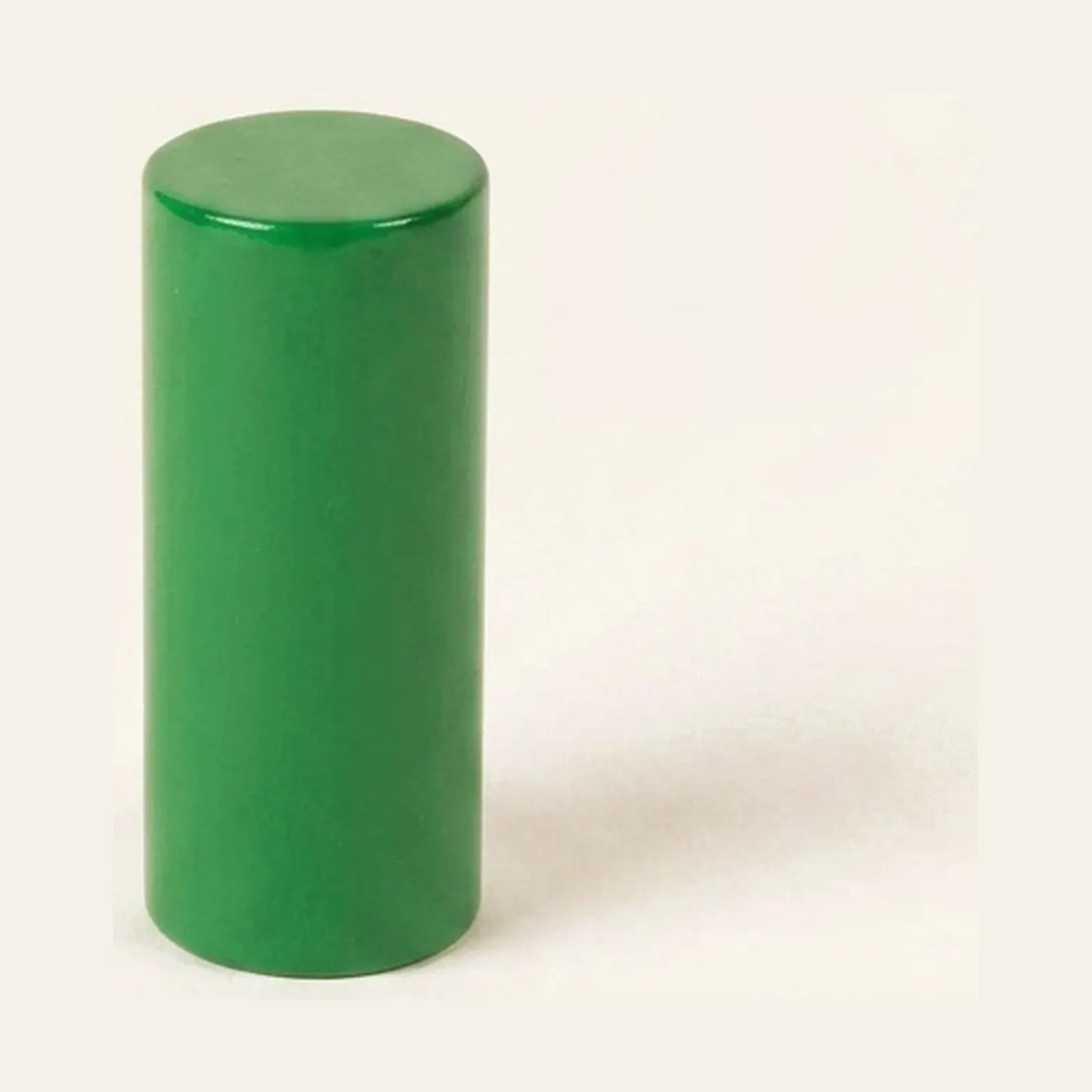 3rd Green Cylinder: Montessori material | Faborino