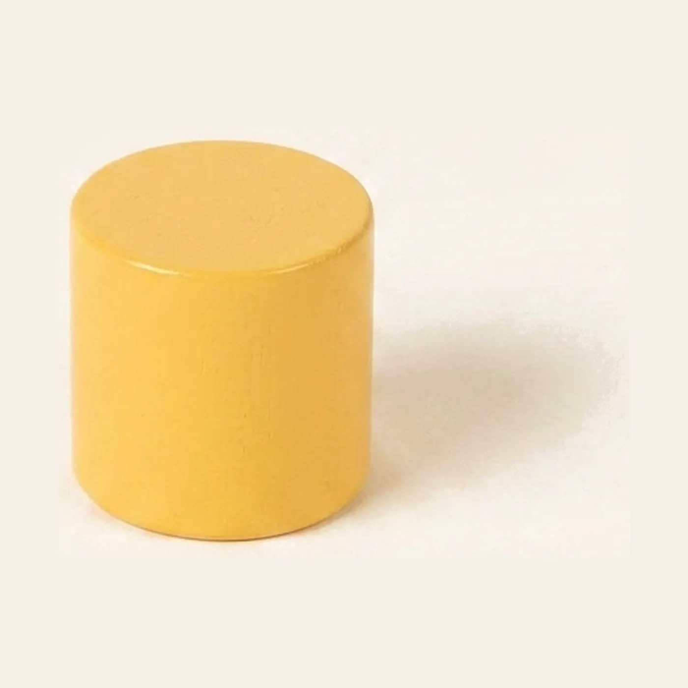 4th Yellow Cylinder: Montessori material | Faborino
