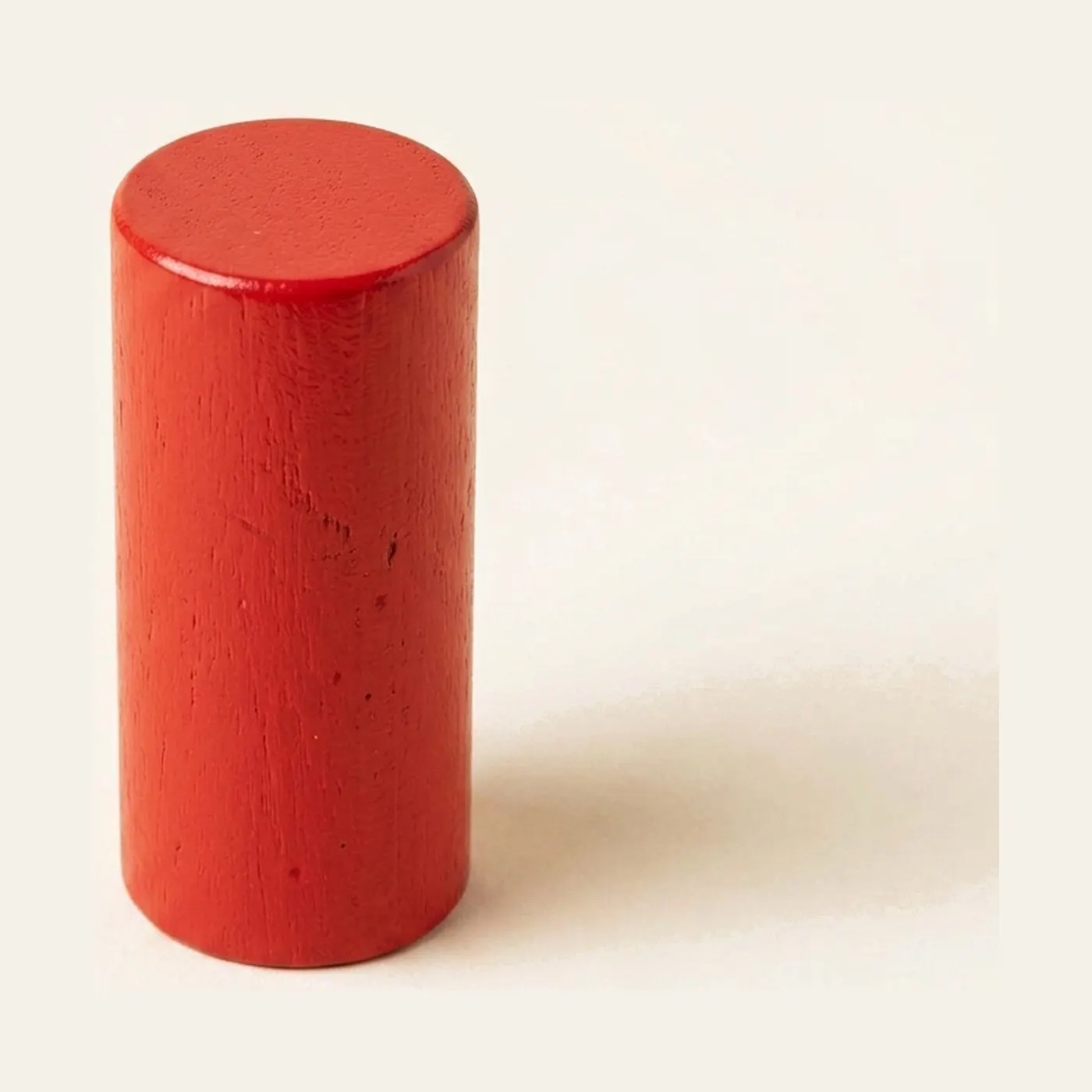 4th Red Cylinder: Montessori material | Faborino