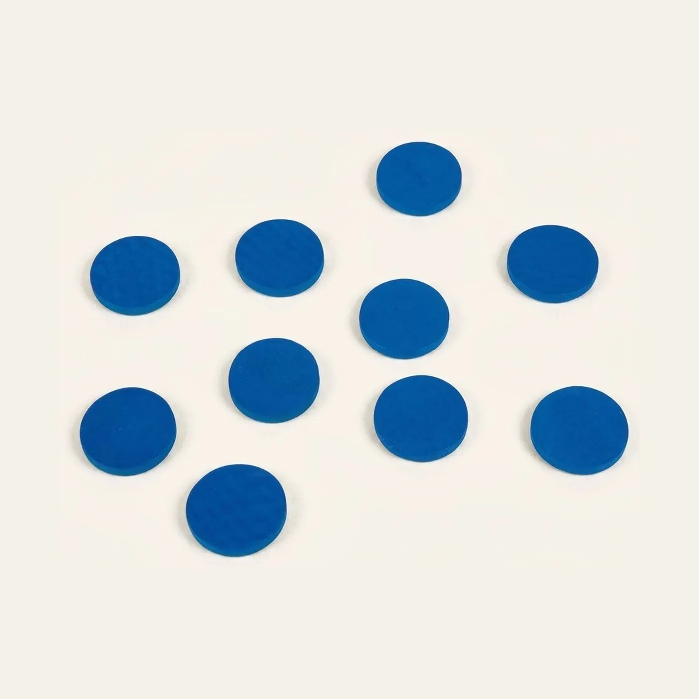 Counters: Blue (100): Montessori material | Faborino