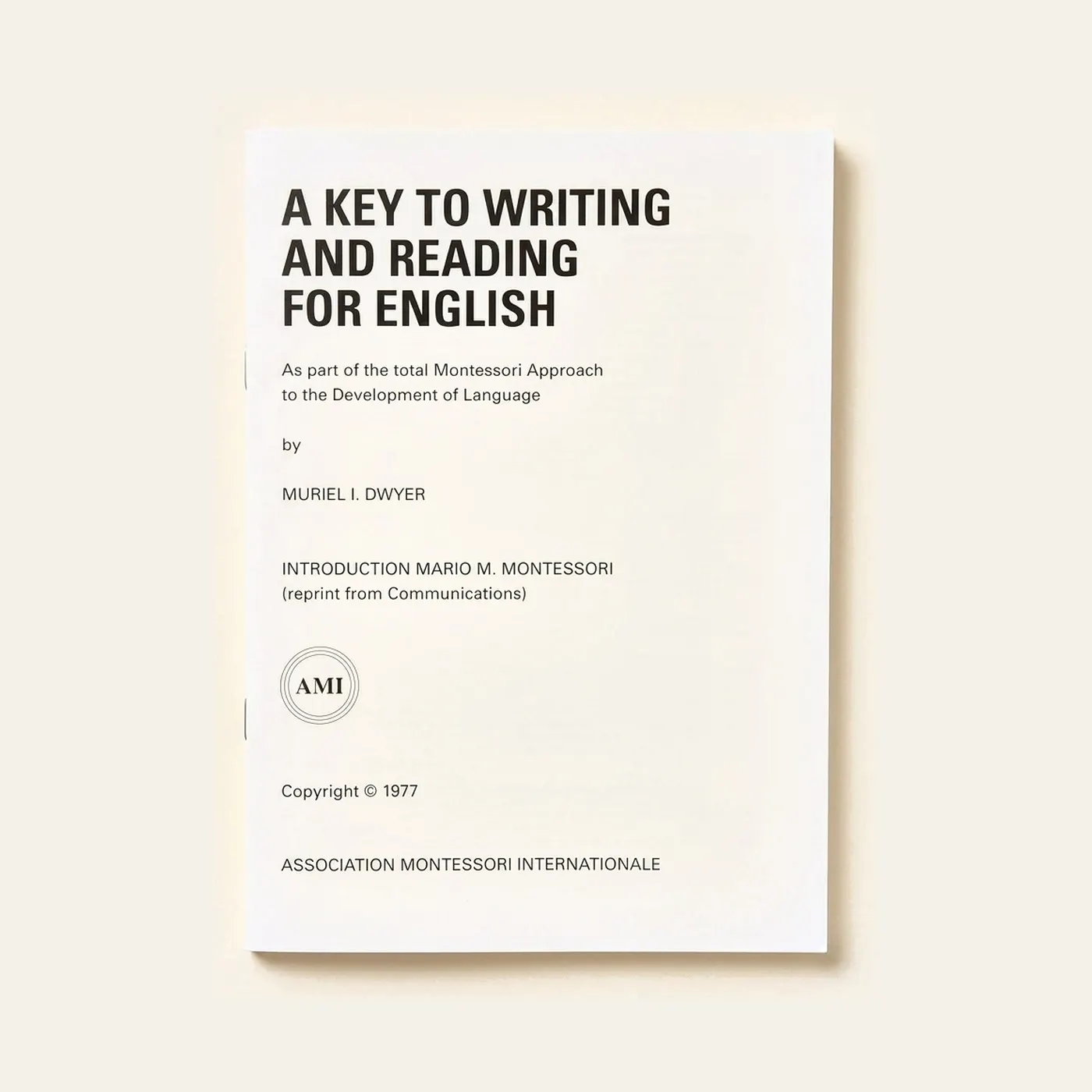 A Key To Writing And Reading For English: Montessori material | Faborino