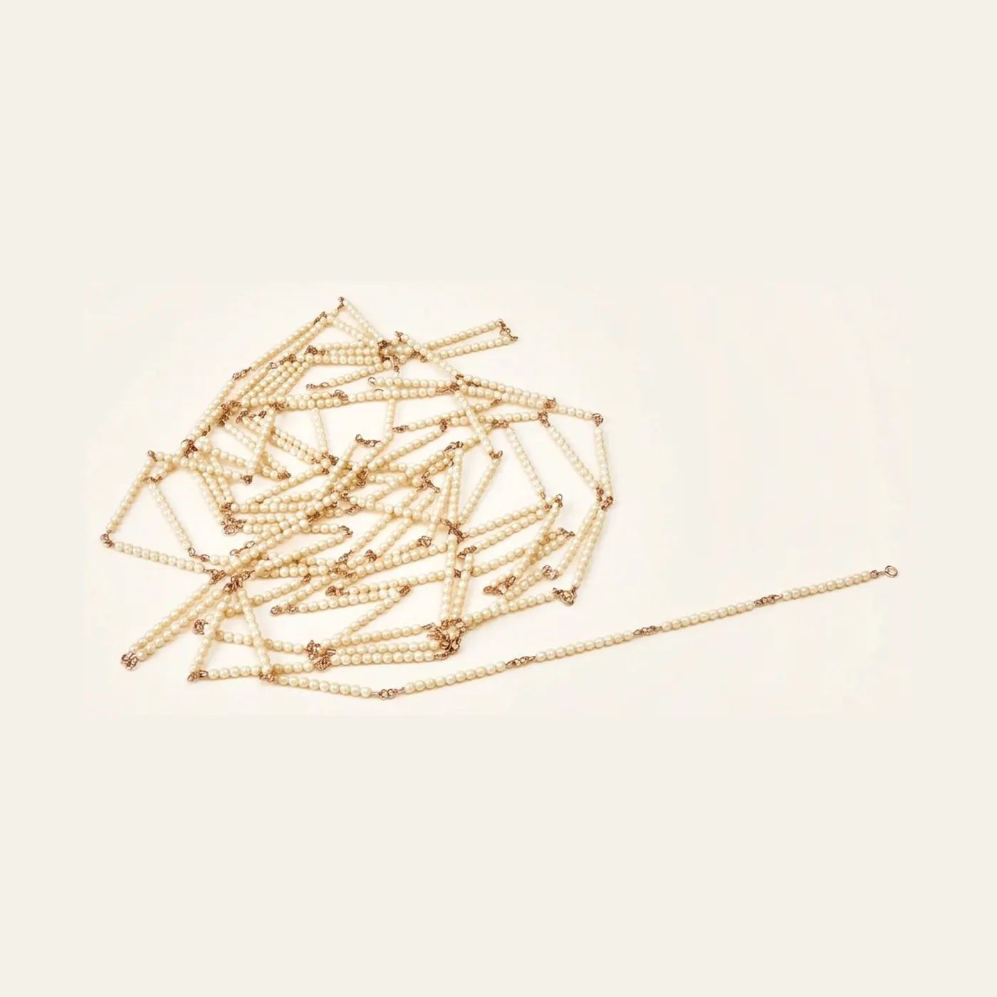 Golden Bead Chain Of 1000: Individual Beads Glass: Montessori material | Faborino