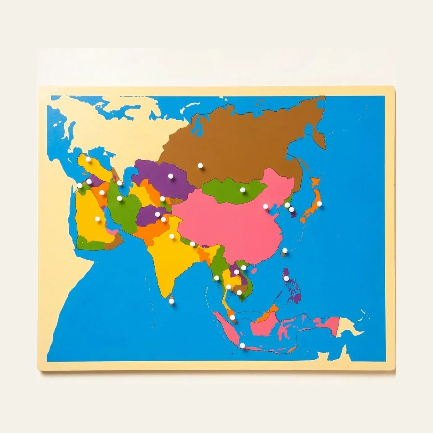 Puzzle Map: Asia: Montessori material | Faborino