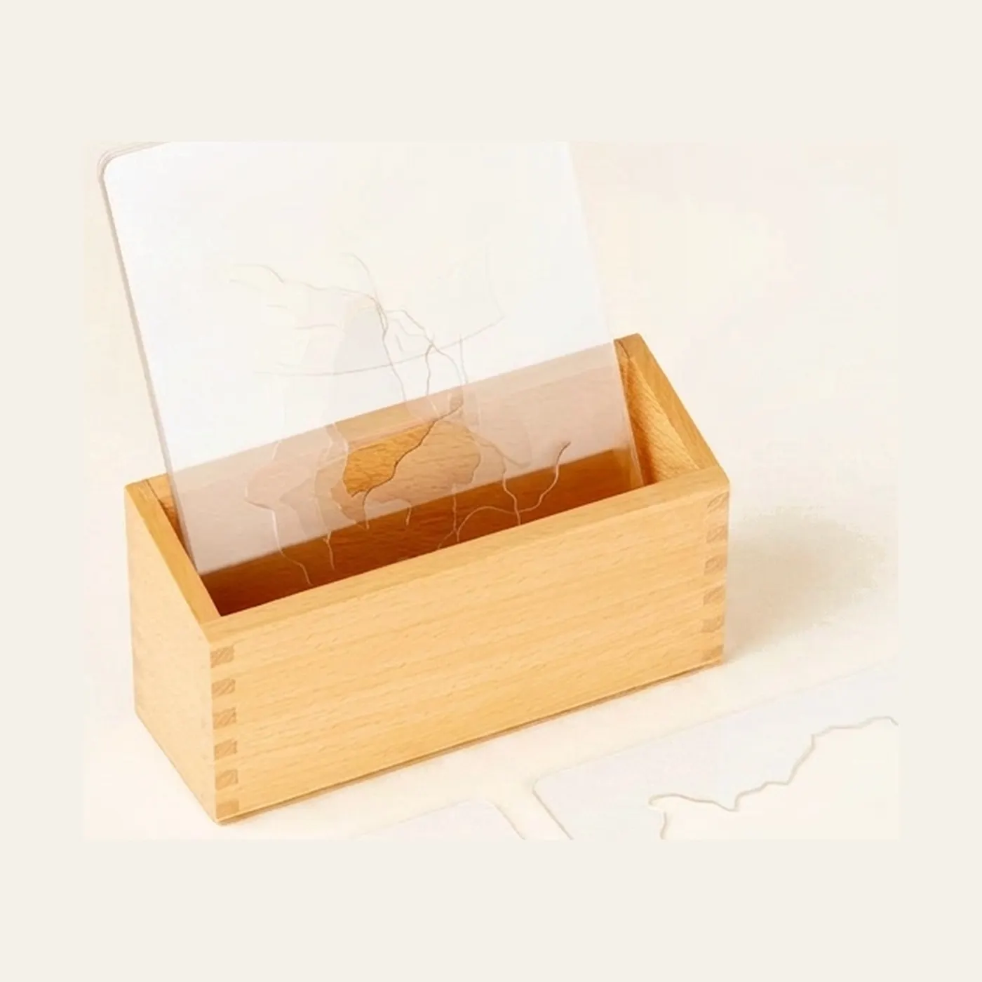 Continent Stencils: Montessori material | Faborino