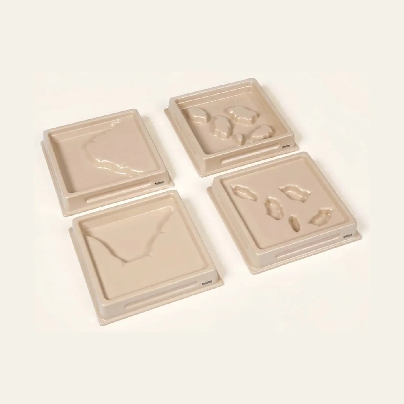 Land And Water Form Trays: Set 2: Montessori material | Faborino