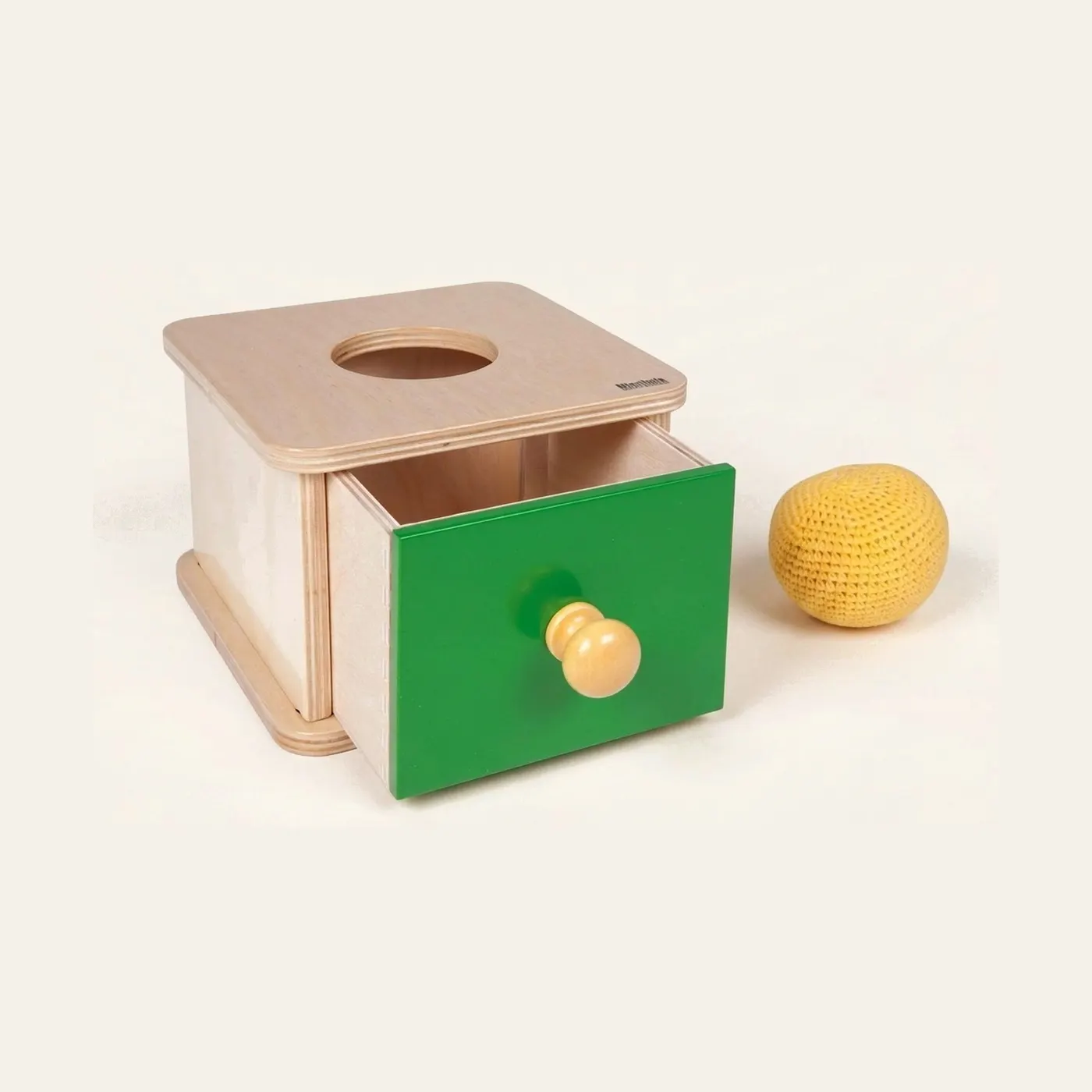 Imbucare box: měkký pletený míček pro jemnou trvalost předmětů: Montessori pomůcka | Faborino