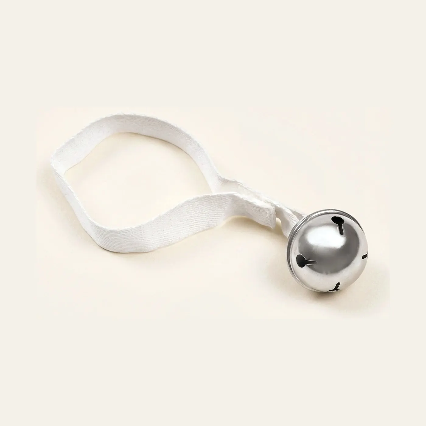 Bell Mobile: Ribbon-Suspended Cause & Effect Activity