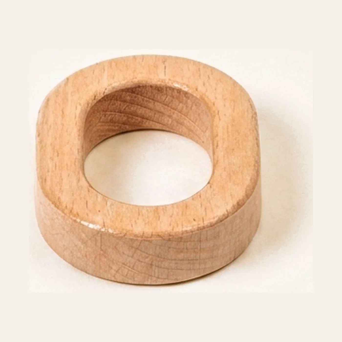 Wooden Oval Grasping Ring: Natural Sensory Hand Coordination Tool: Montessori material | Faborino