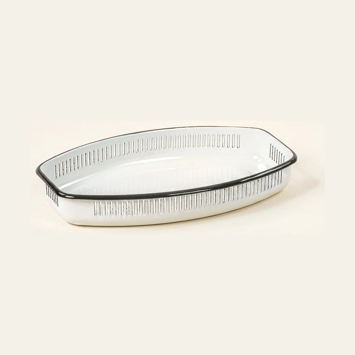Enamel Bread Basket: Montessori material | Faborino