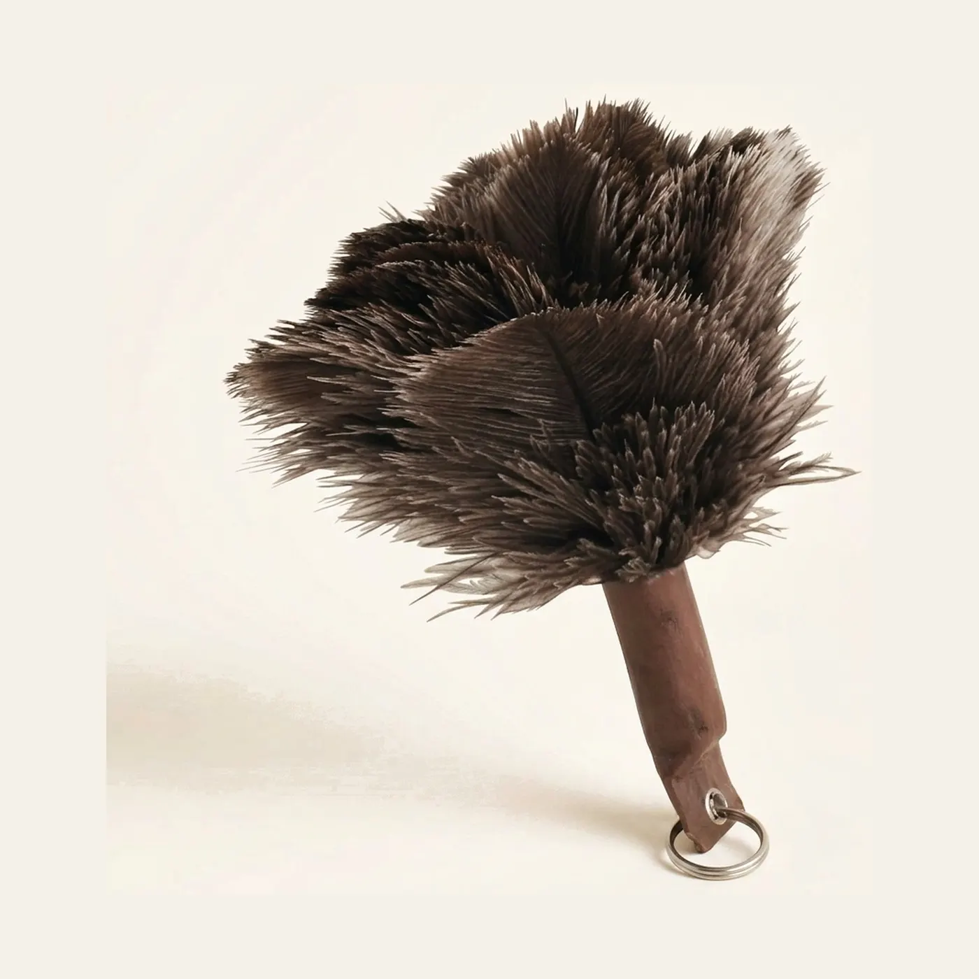 Feather Duster: Child-Sized: Montessori material | Faborino