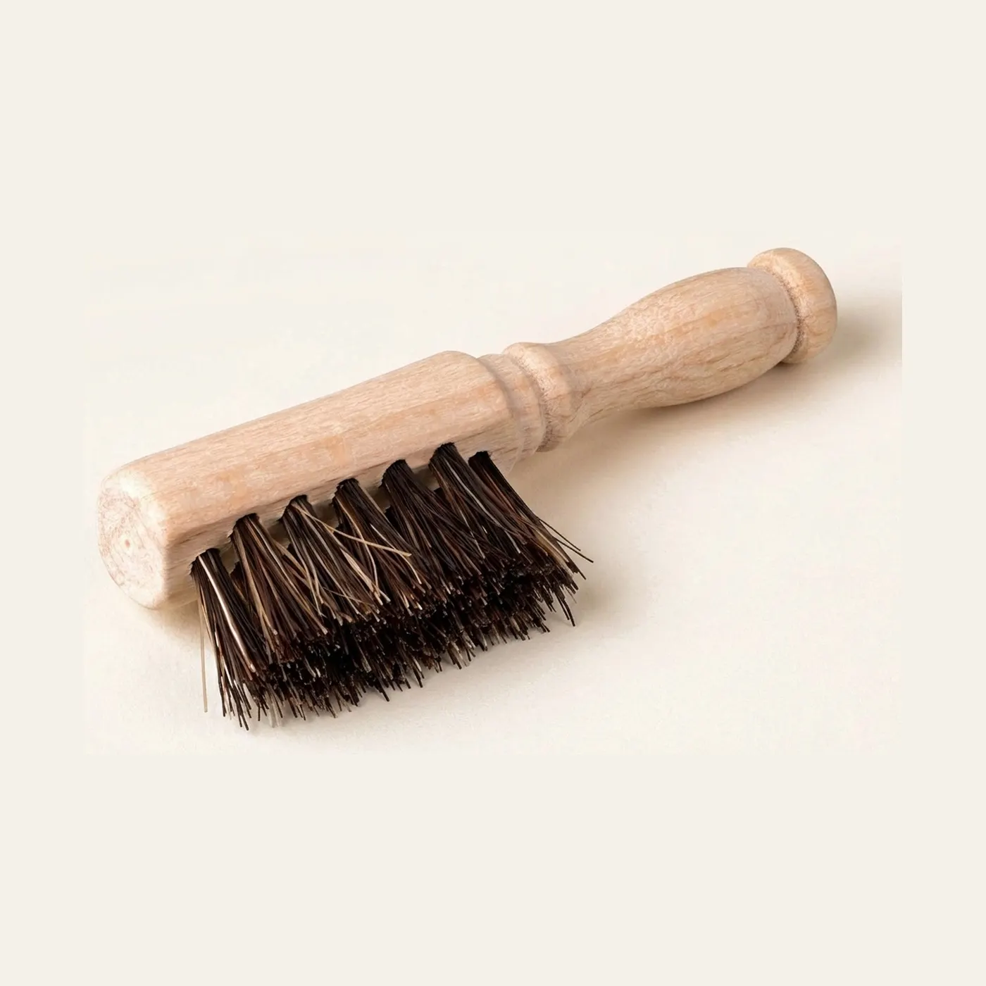 Mini Hand Brush: Montessori material | Faborino