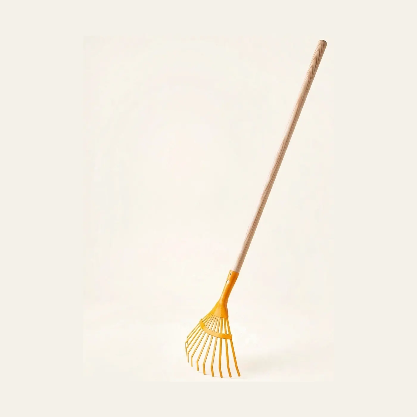 Lawn Rake: Yellow (80 cm): Montessori material | Faborino