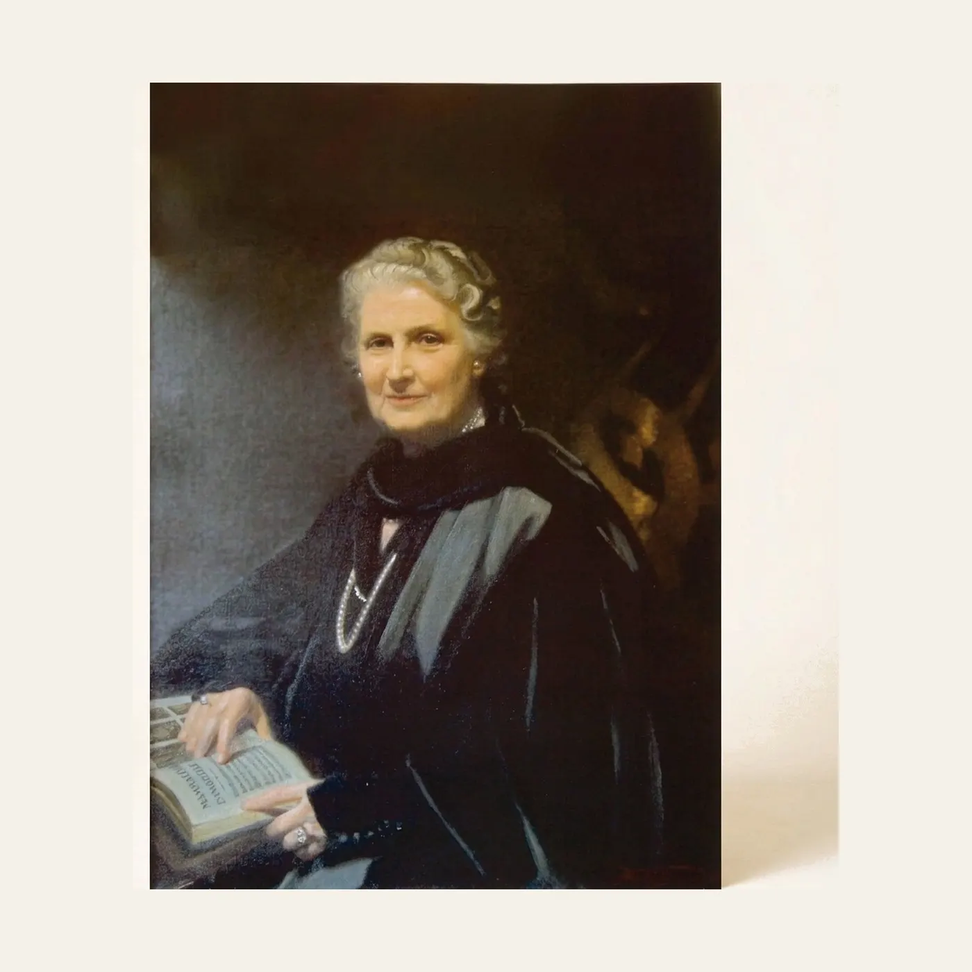 Maria Montessori Portrait: A3 Colour Photograph for Classroom: Montessori material | Faborino