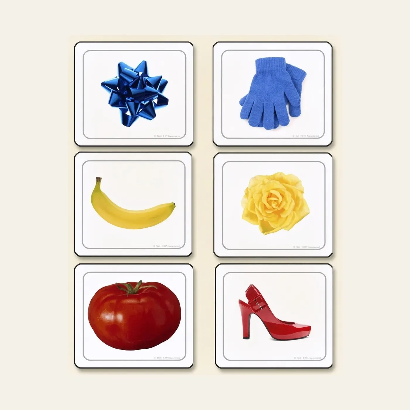 Colour Box I: Visual Discrimination with Photo Cards (Spanish Edition): Montessori material | Faborino
