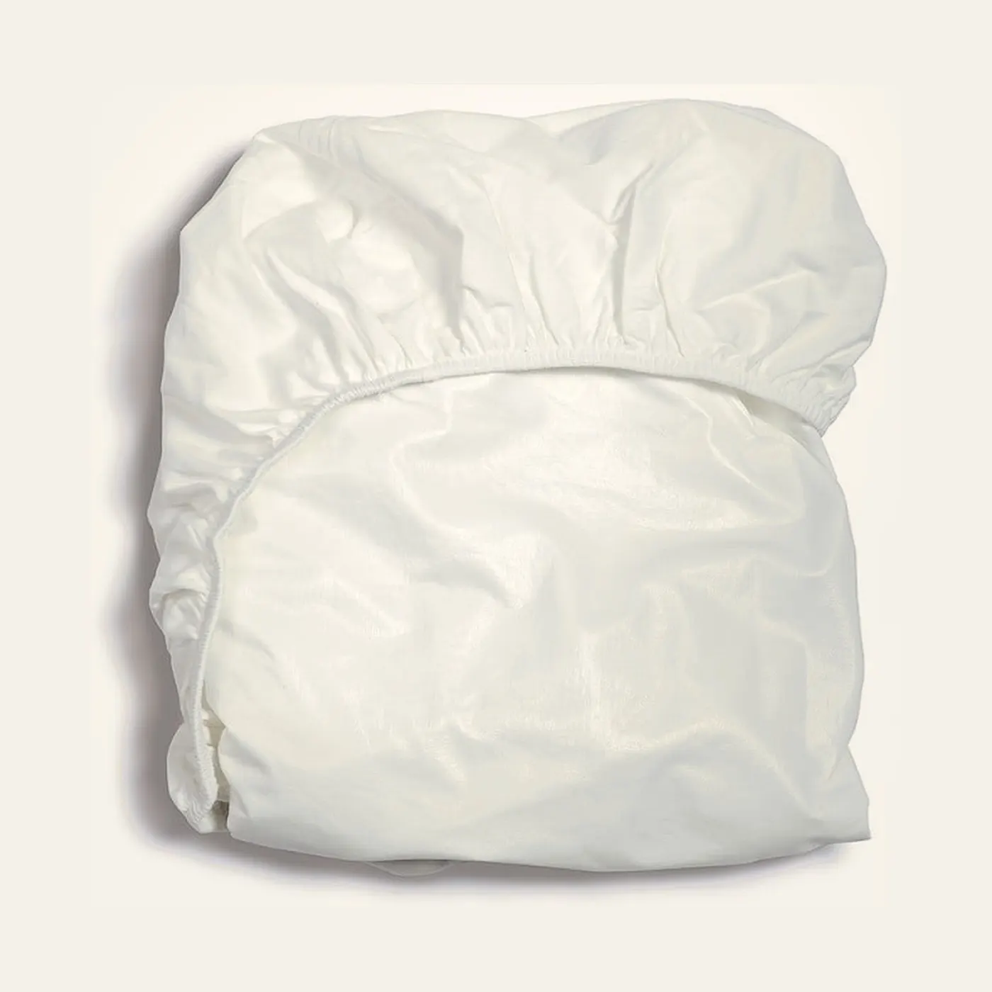 Lux fitted sheet (Satin, cotton). 160x80cm: Montessori material | Faborino
