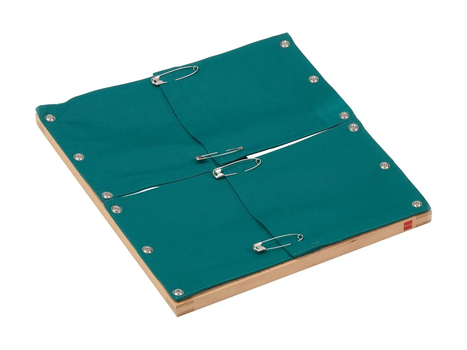 Safety Pin Frame: maker's photo