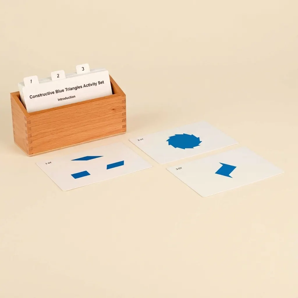 Sada aktivit s 12 identickými modrými trojúhelníky - Montessori Material | Faborino